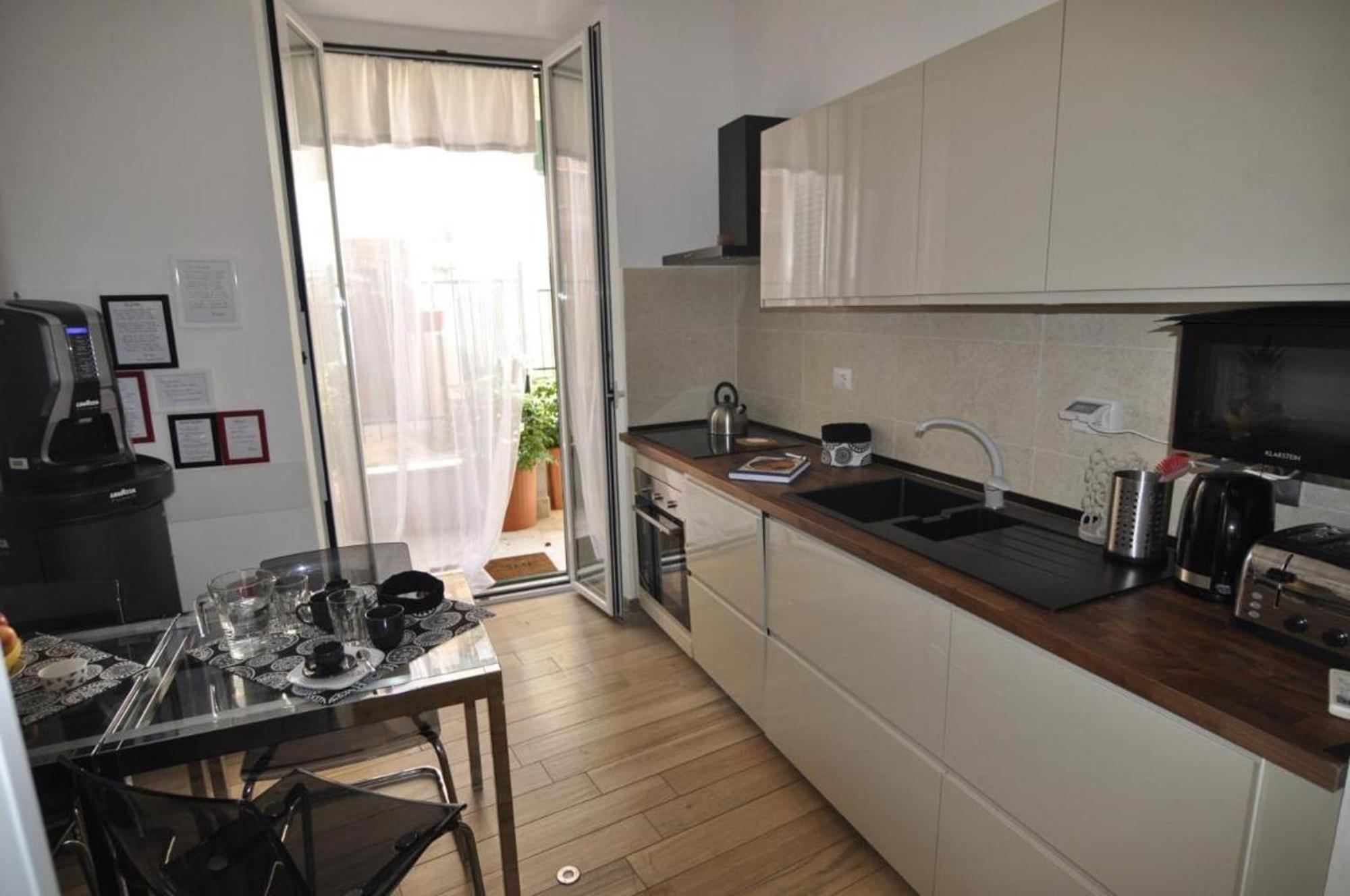 Gasthof Flatinrome In Trastevere *